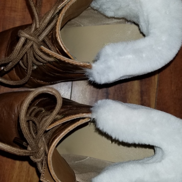 CARRIGAN WEDGE LEATHER BOOTIES - Picture 7 of 12